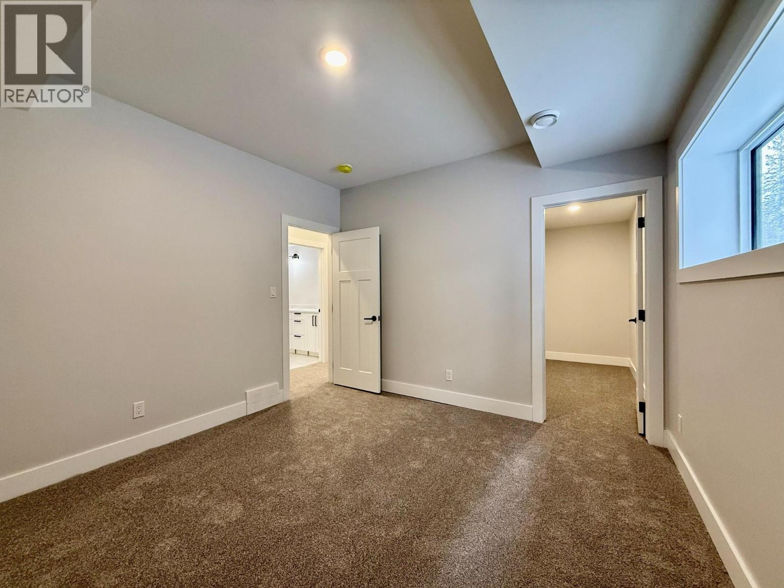 1938 Foxwood Trail Unit# 8, Windermere