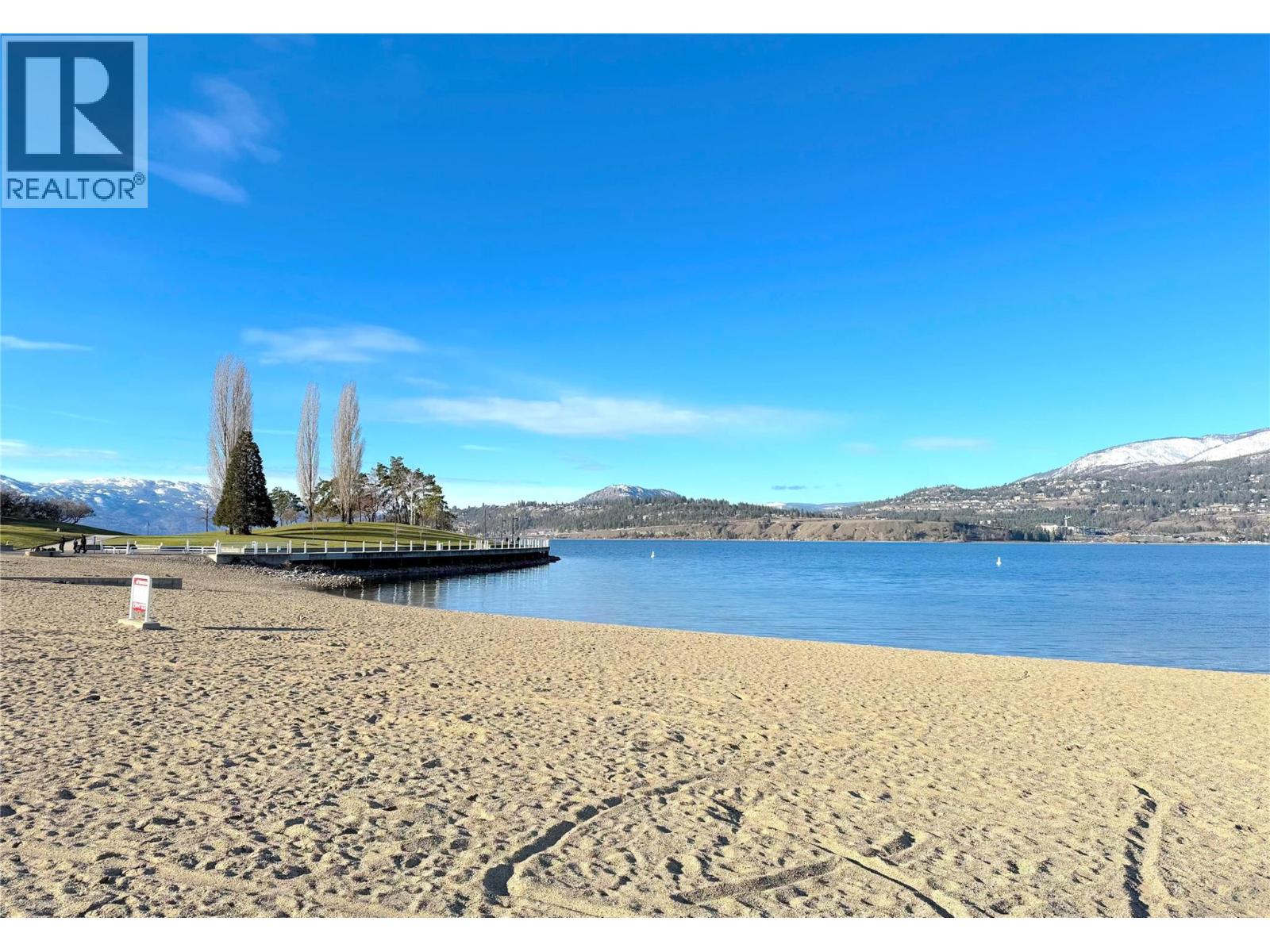 103 1151 Sunset Drive, Kelowna