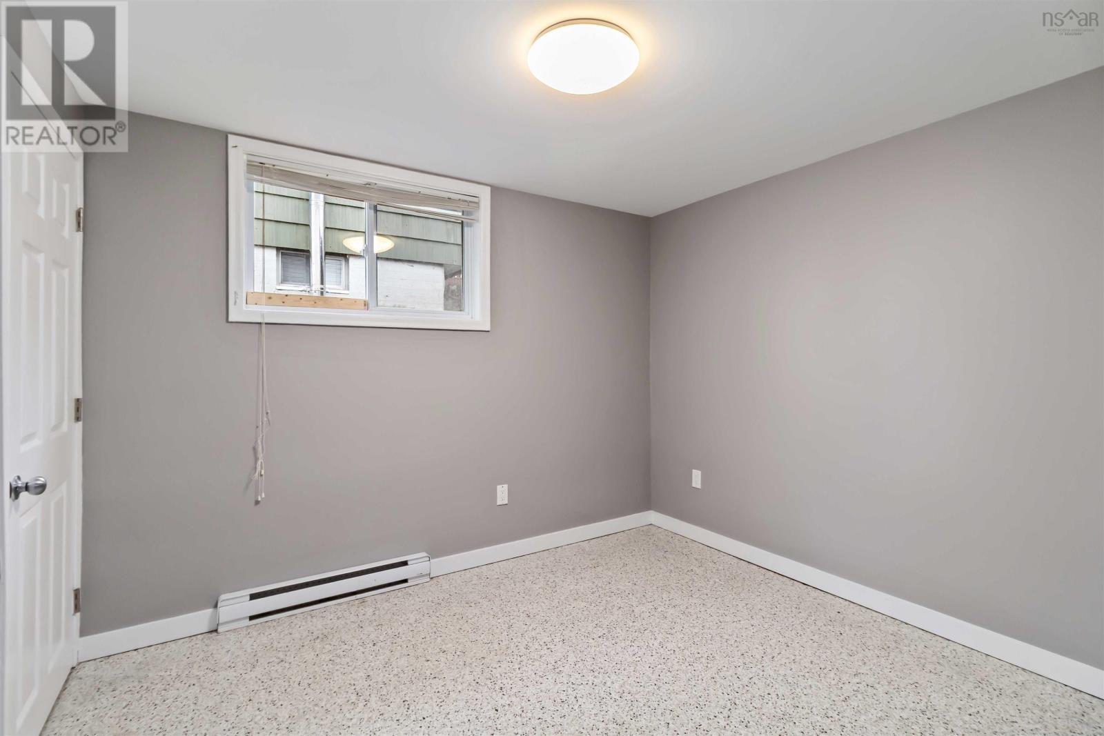 Property 22 of 31 of 16 Pauline Crescent