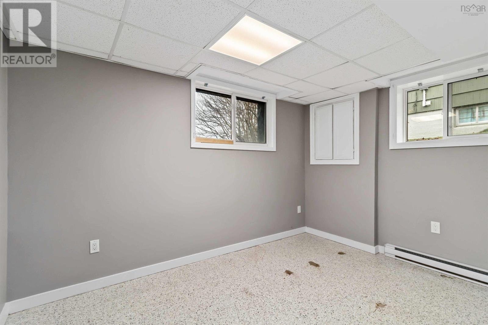 Property 23 of 31 of 16 Pauline Crescent