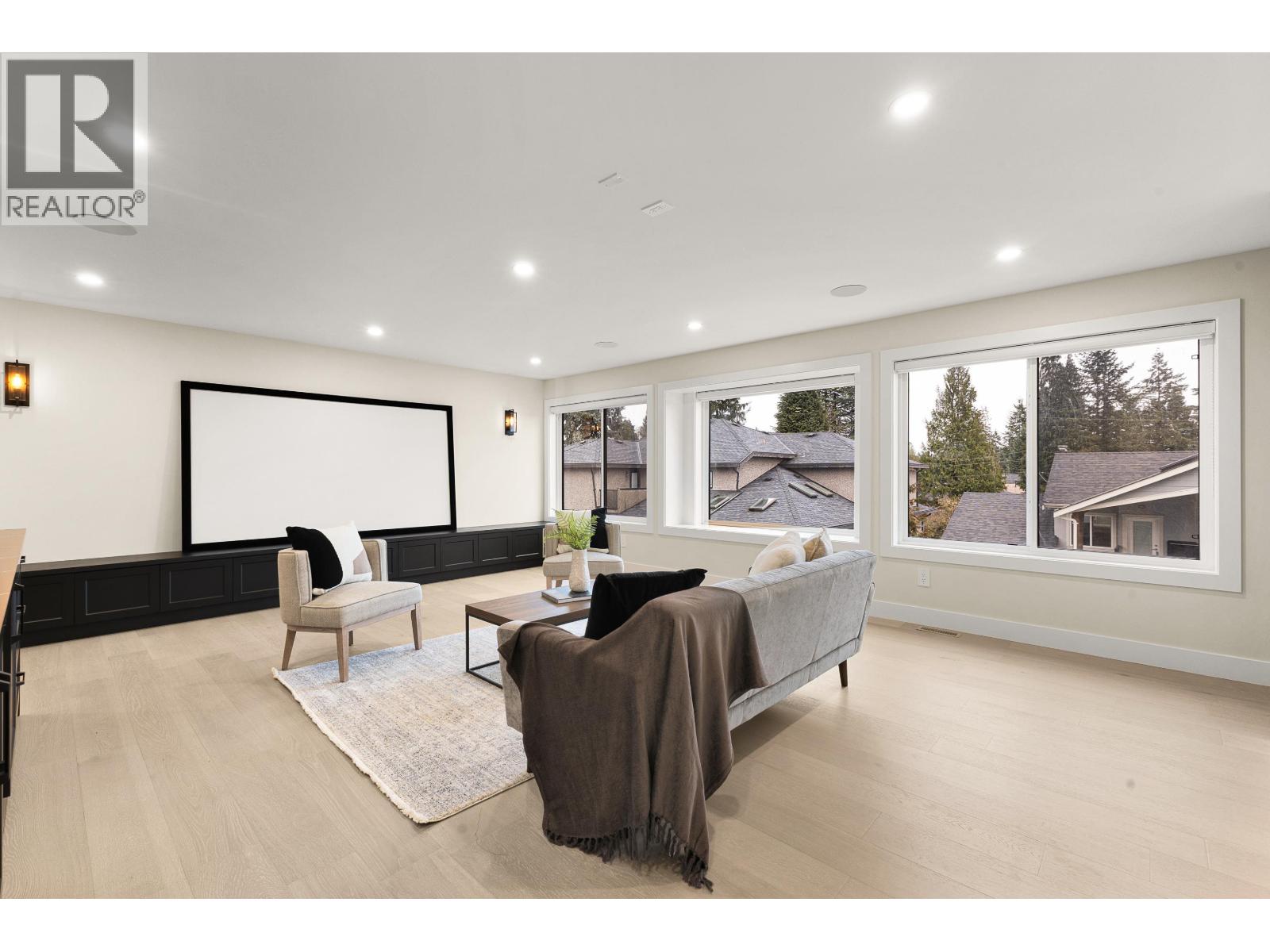 841 RONDEAU ST STREET, Coquitlam