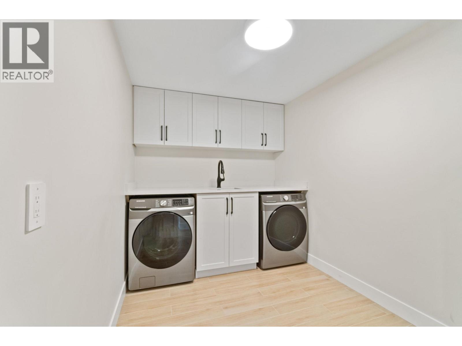 841 RONDEAU ST STREET, Coquitlam