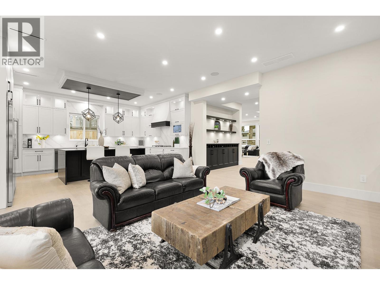 841 RONDEAU ST STREET, Coquitlam