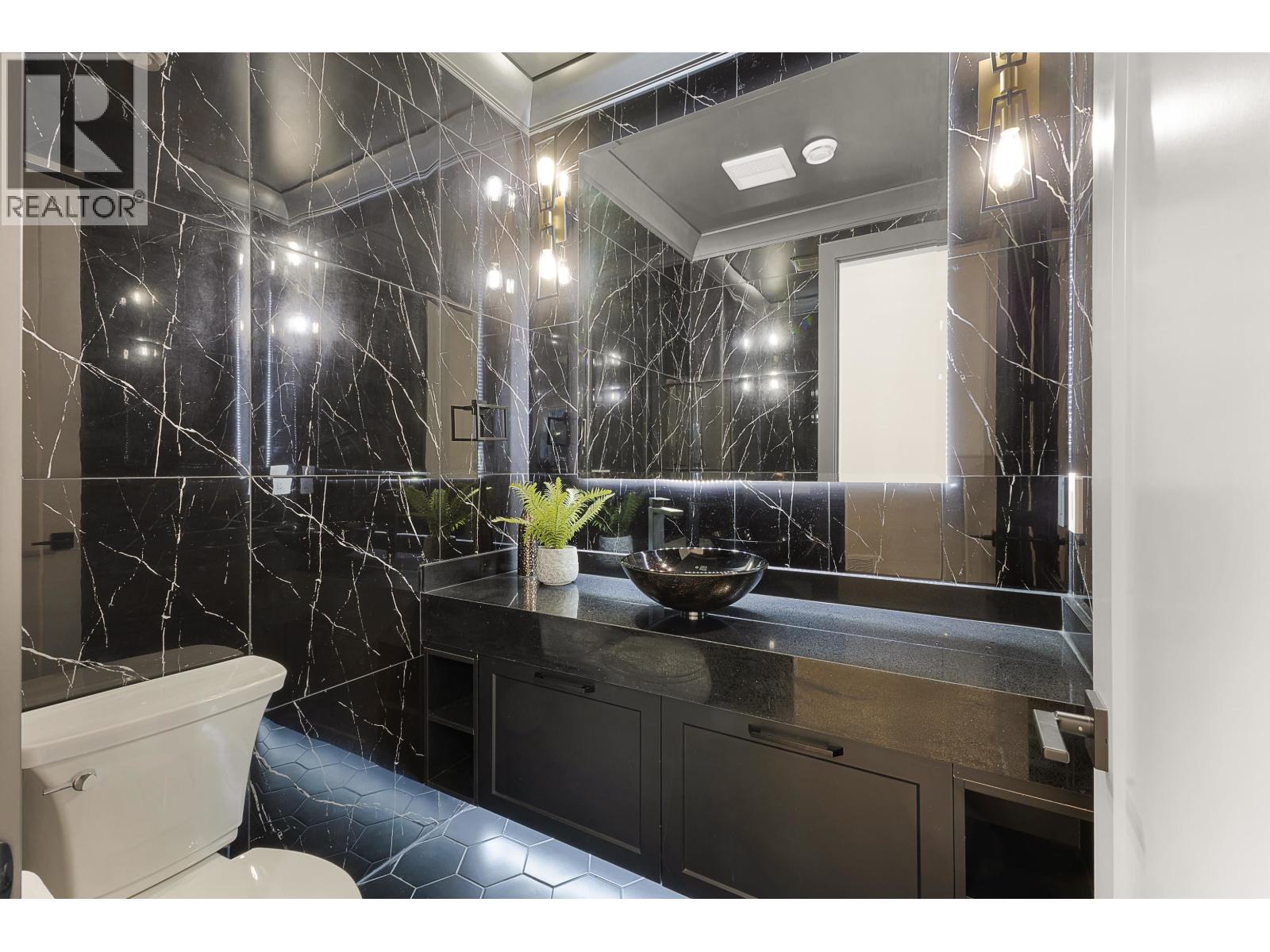 841 RONDEAU ST STREET, Coquitlam