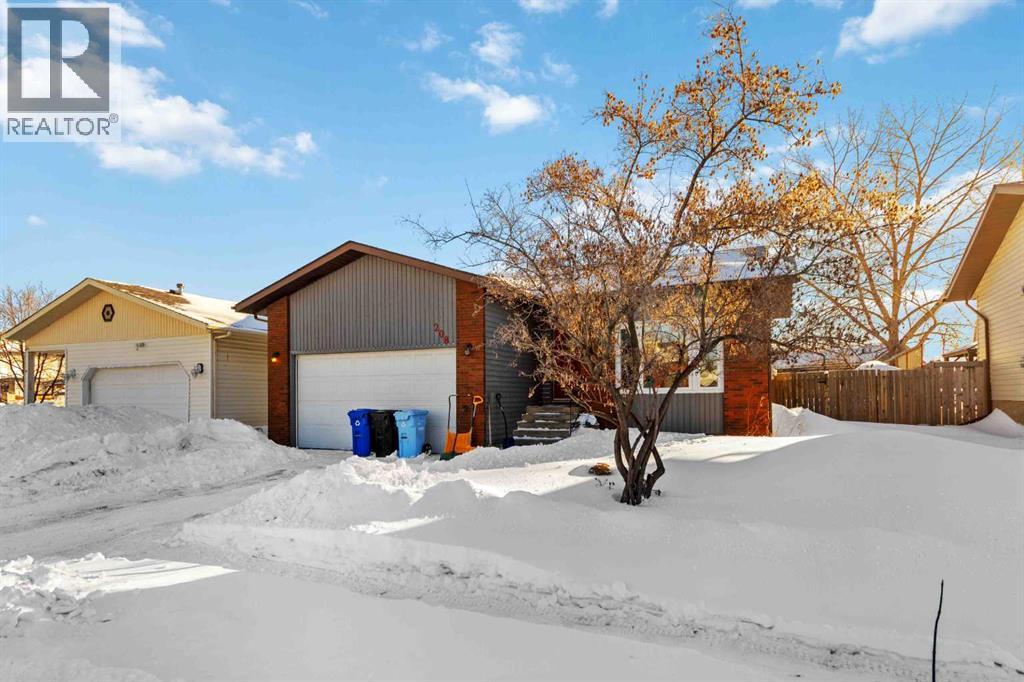 208 Blanchett Road, Fort McMurray