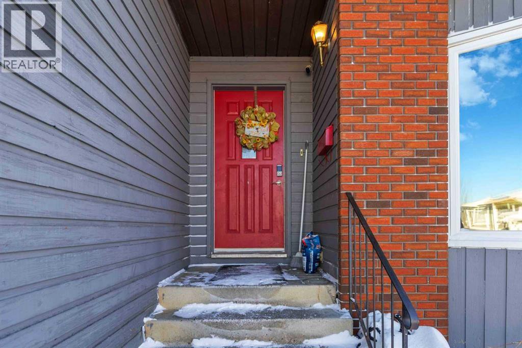 208 Blanchett Road, Fort McMurray