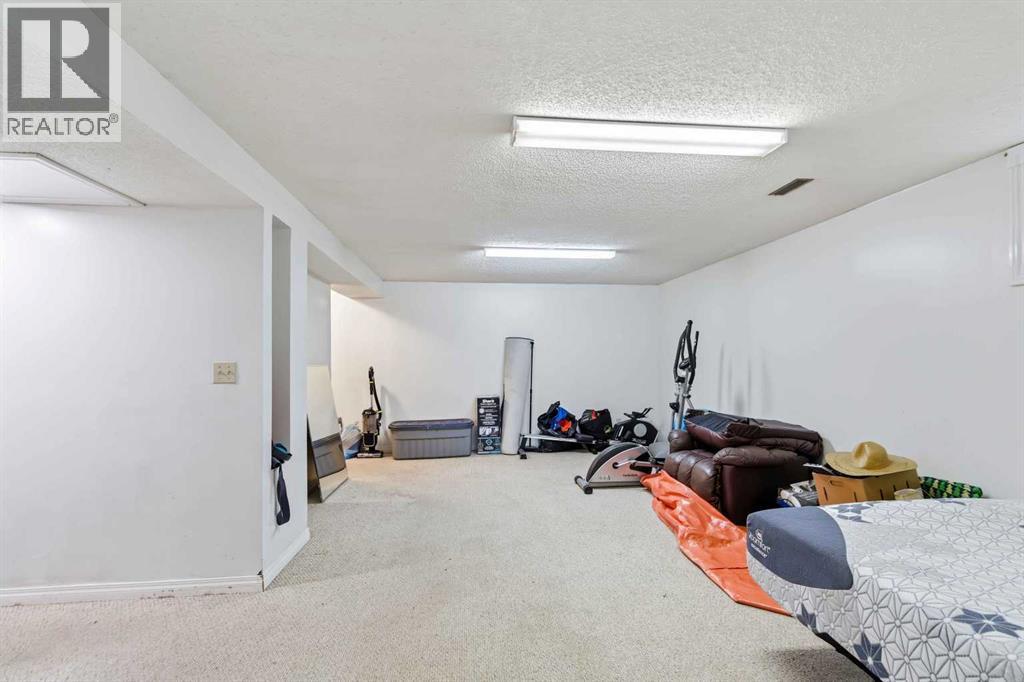 208 Blanchett Road, Fort McMurray