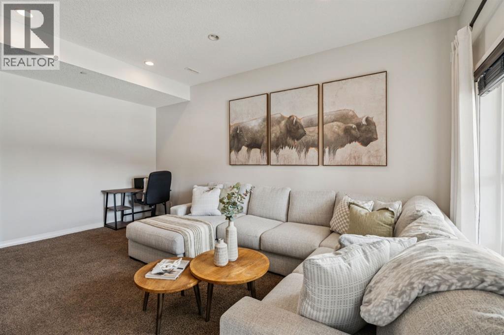 82 Ridge View Place, Cochrane