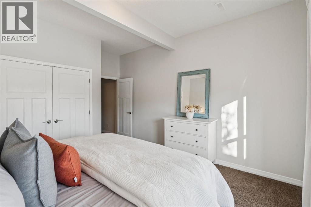 82 Ridge View Place, Cochrane