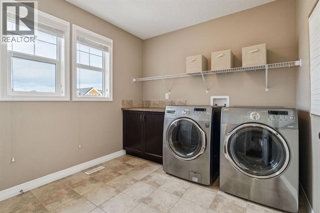 82 Ridge View Place, Cochrane