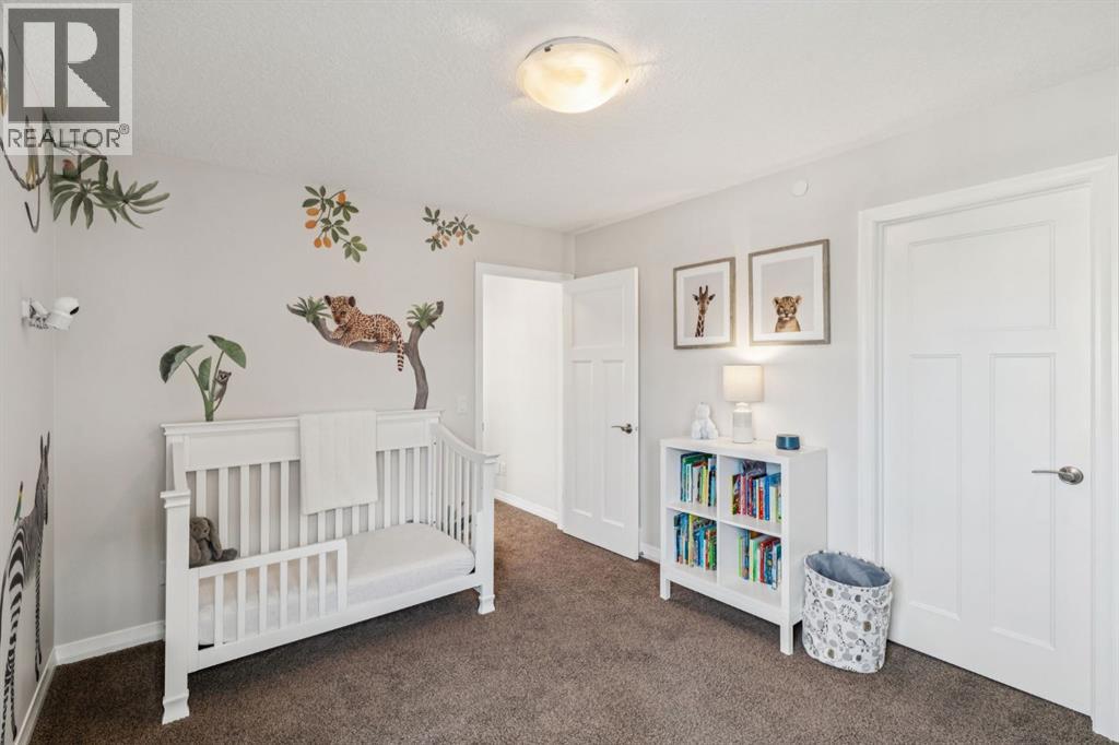 82 Ridge View Place, Cochrane