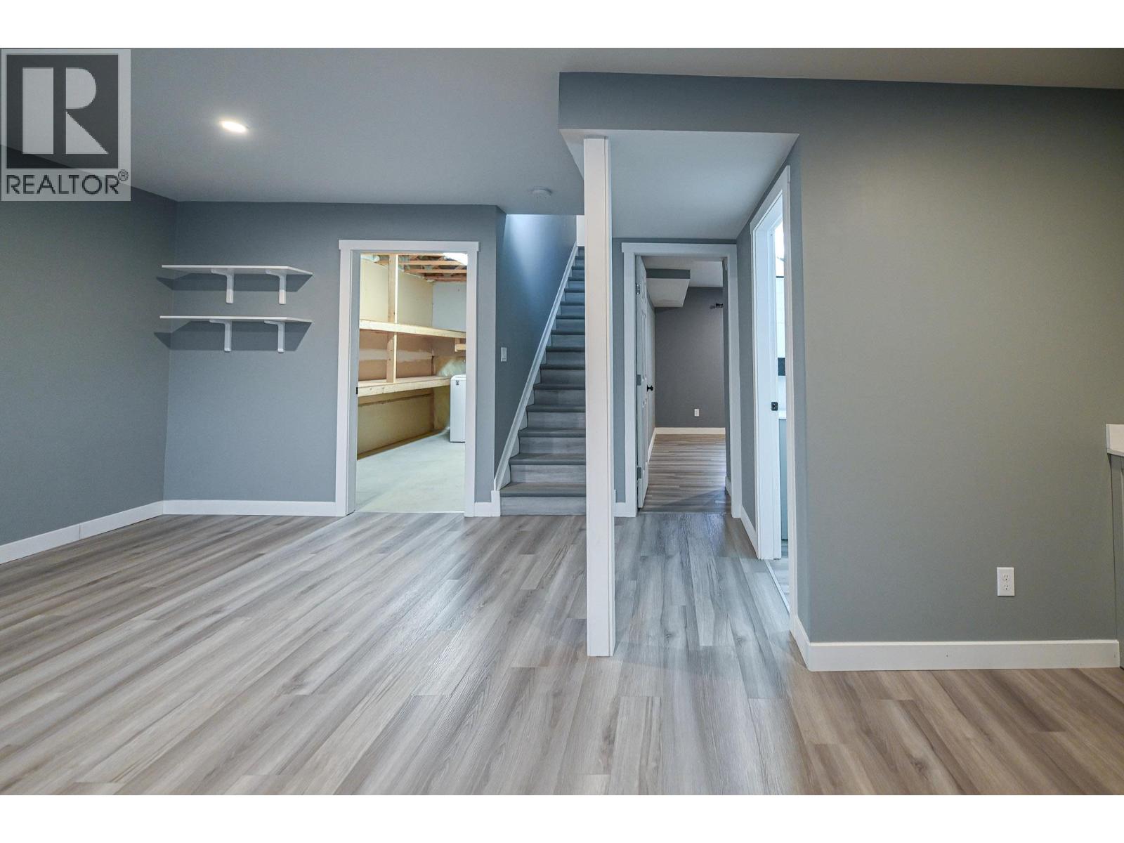  4866 Emerald Avenue, Canal Flats