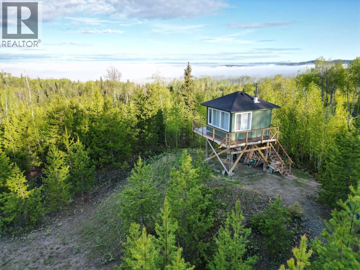 Photo 8 of 27 — 2350 SHARELENE DRIVE · Prince George, BC