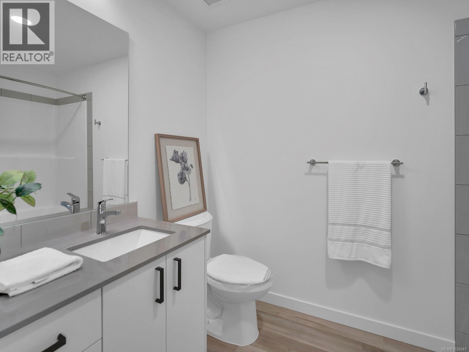 201 2390 City Gate Blvd, Langford