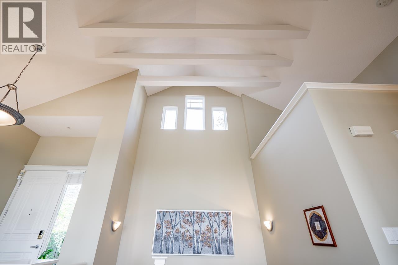 4918 EDENDALE LANE, West Vancouver