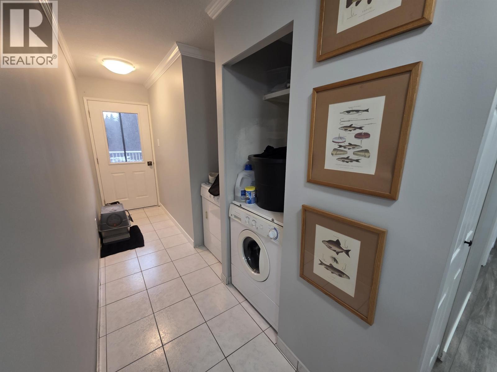 2421 KROYER AVENUE, Terrace