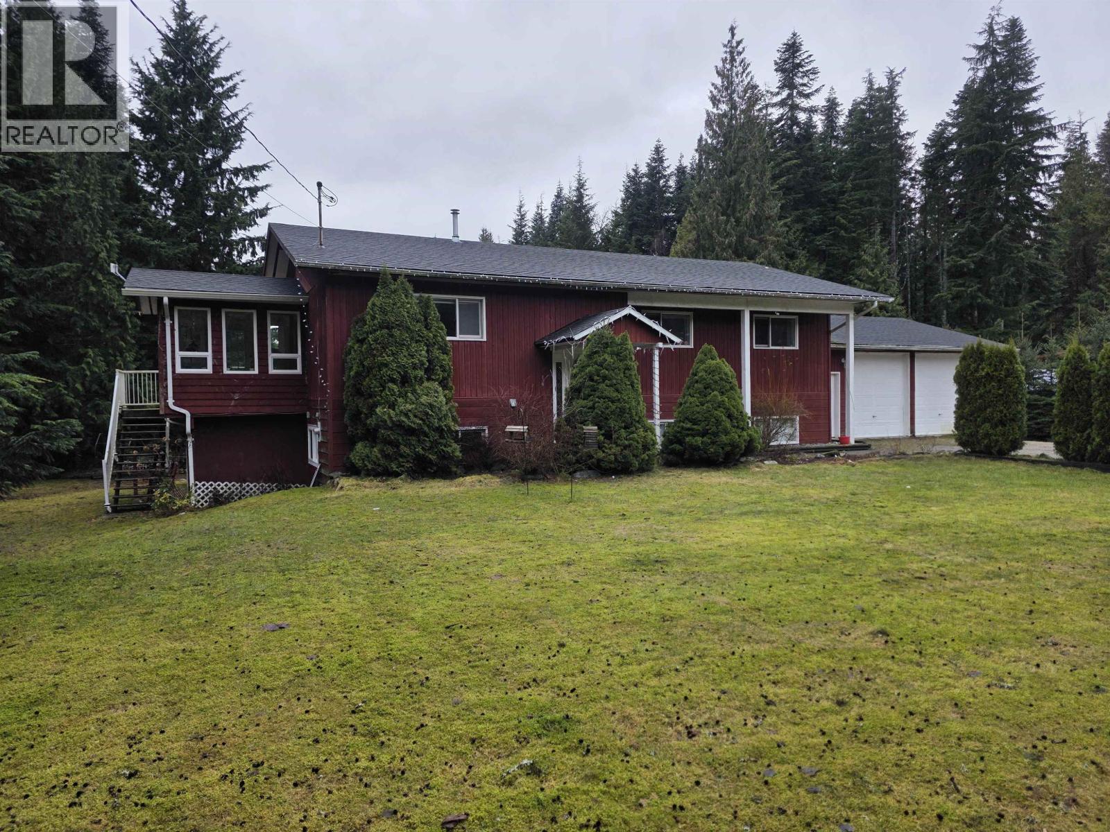 2421 KROYER AVENUE - 1