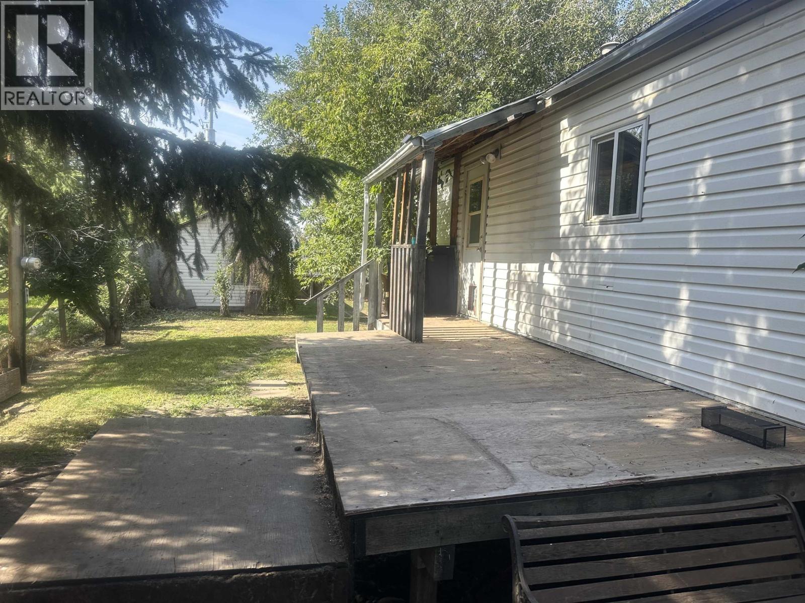 8724 75 STREET, Fort St. John