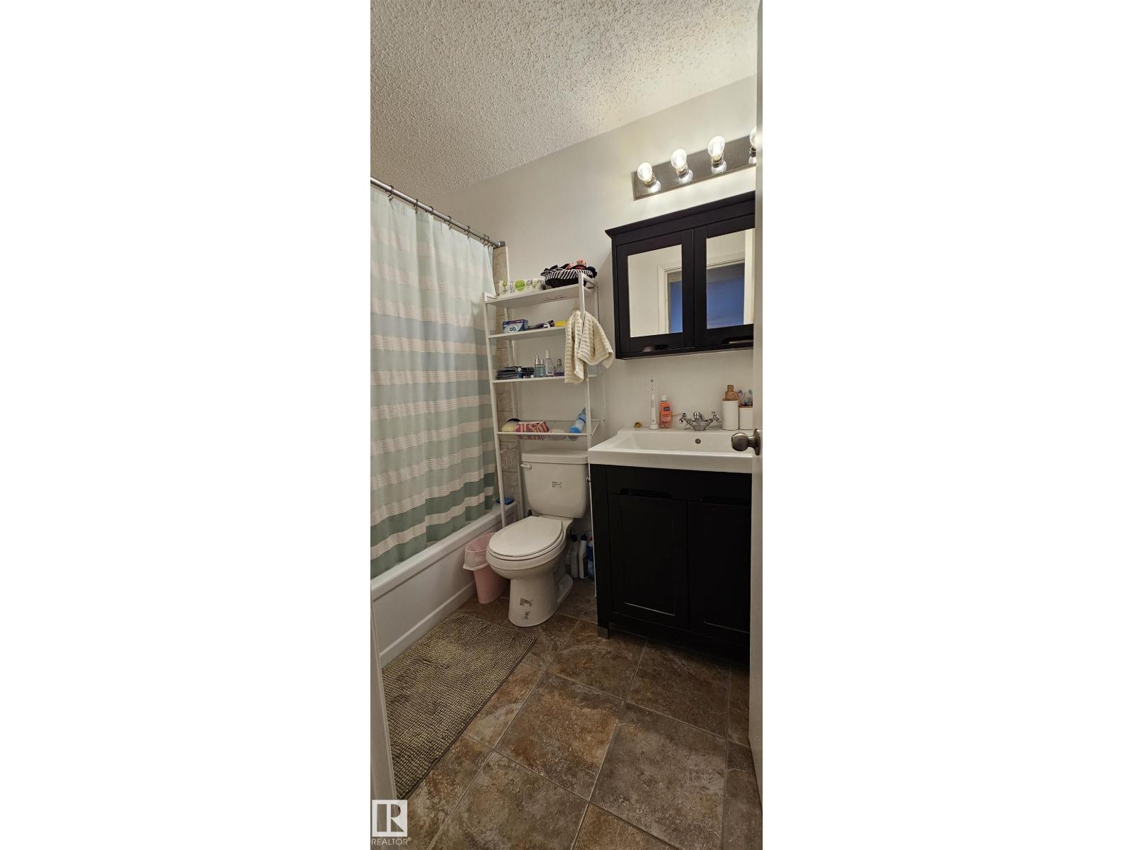 #906 11307 99 AV NW - 19