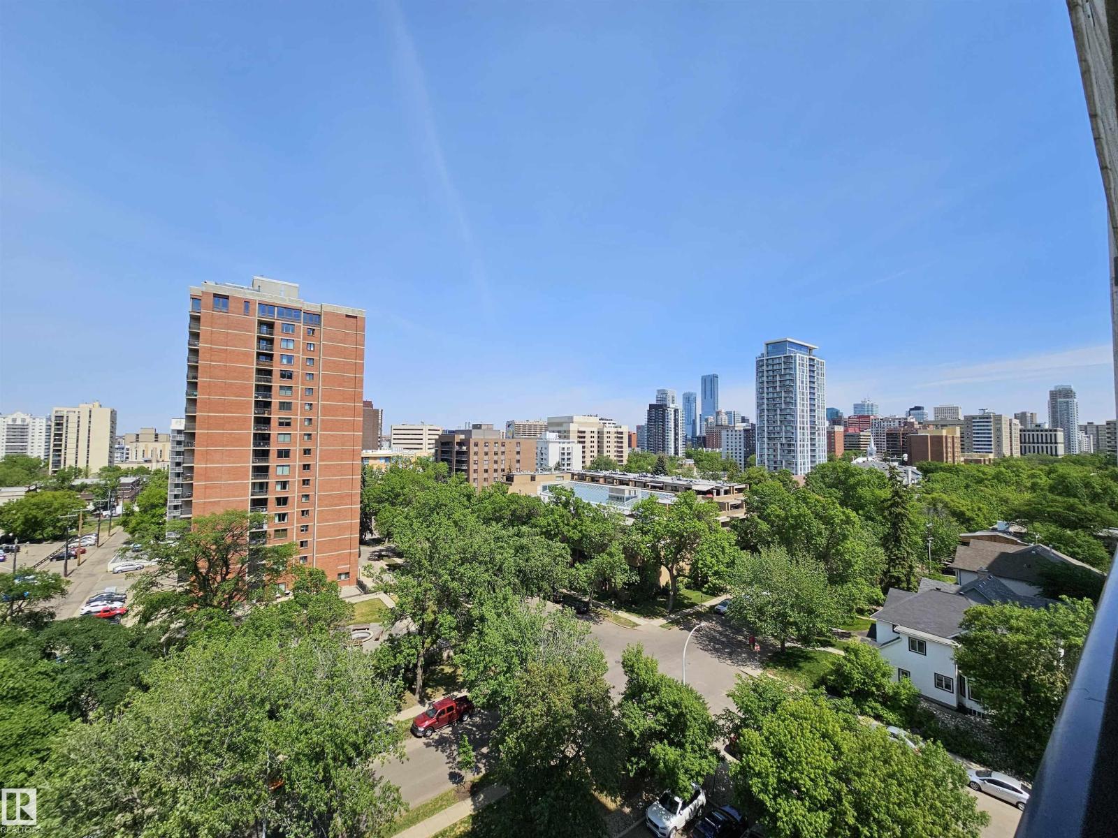#906 11307 99 AV NW - 21