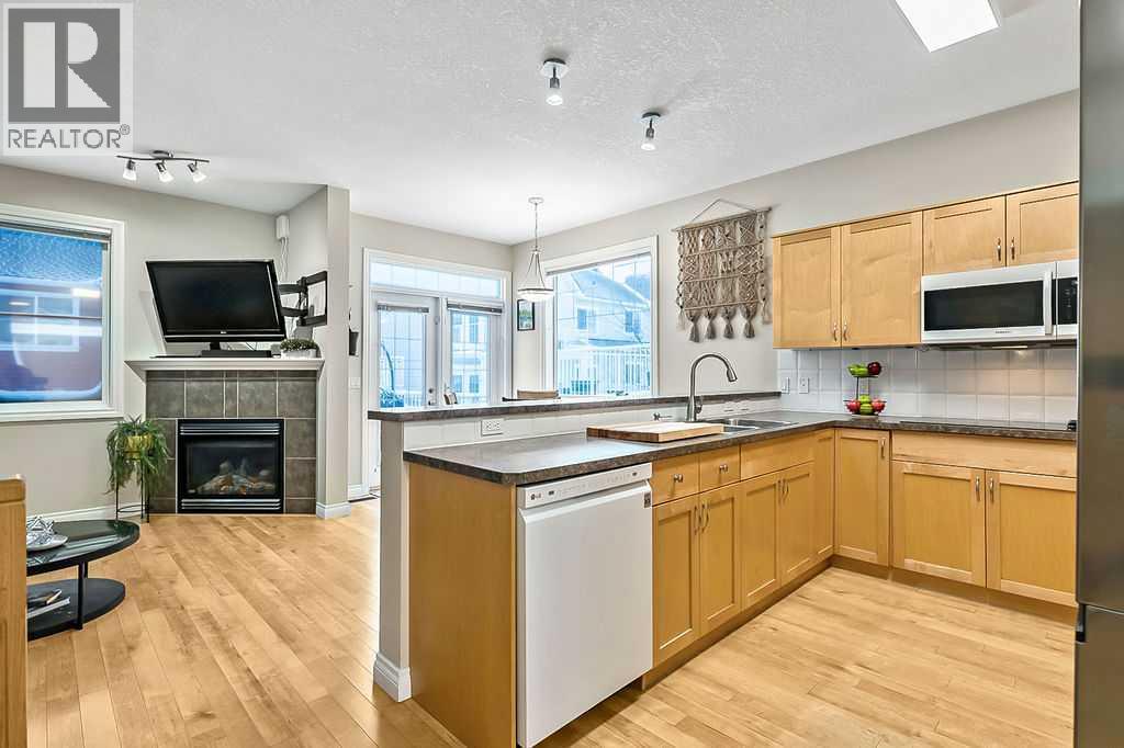 48 Tucker Circle - Photo 4 of 39, Okotoks, Alberta