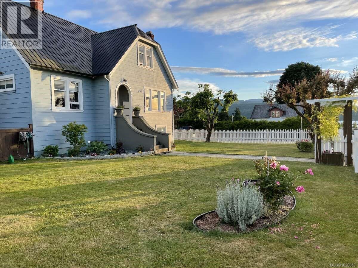 4480 Burde St, Port Alberni