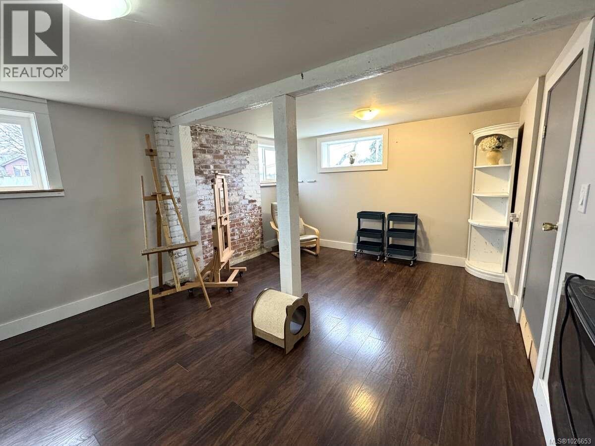 4480 Burde St, Port Alberni