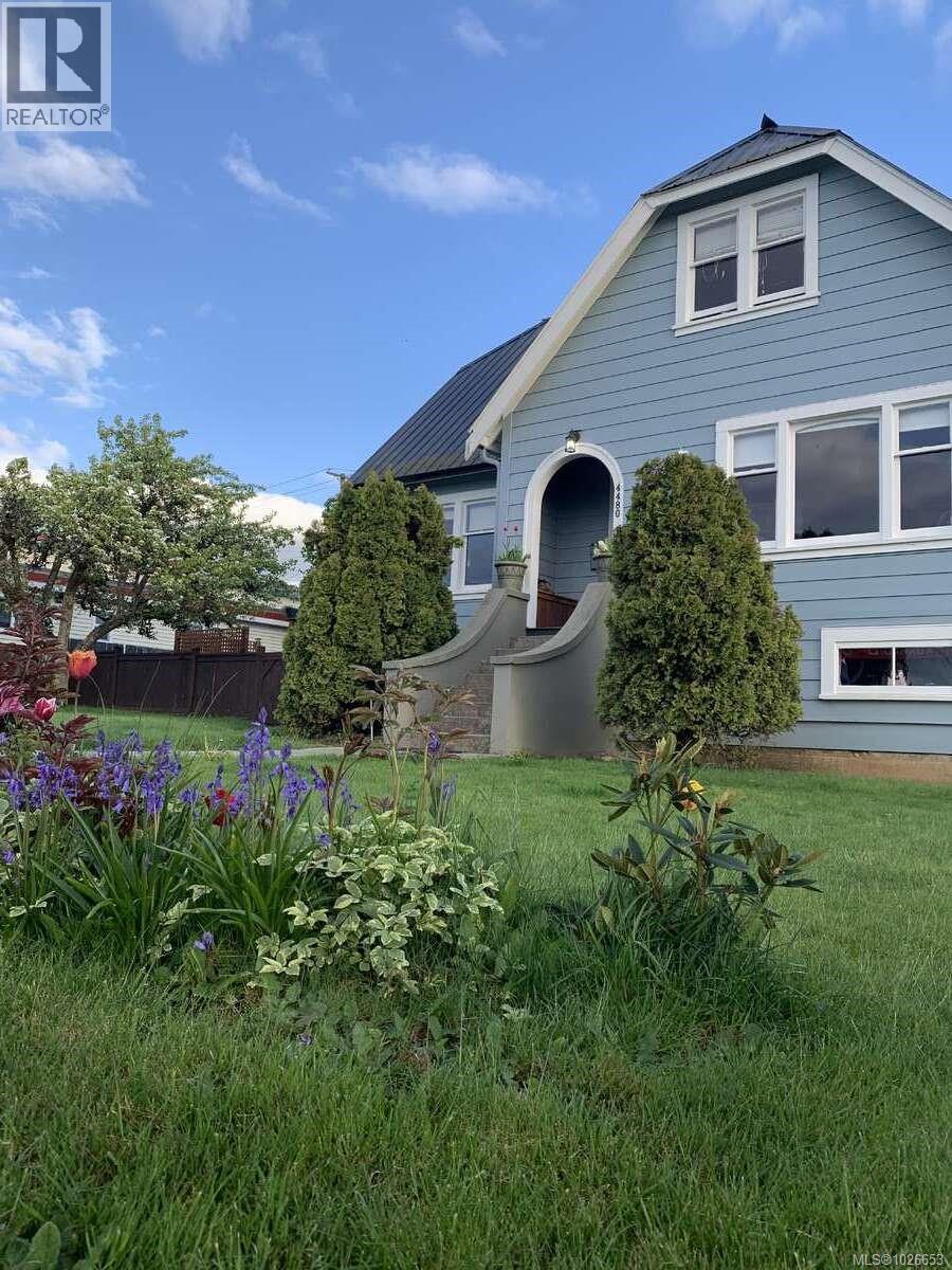 4480 Burde St, Port Alberni