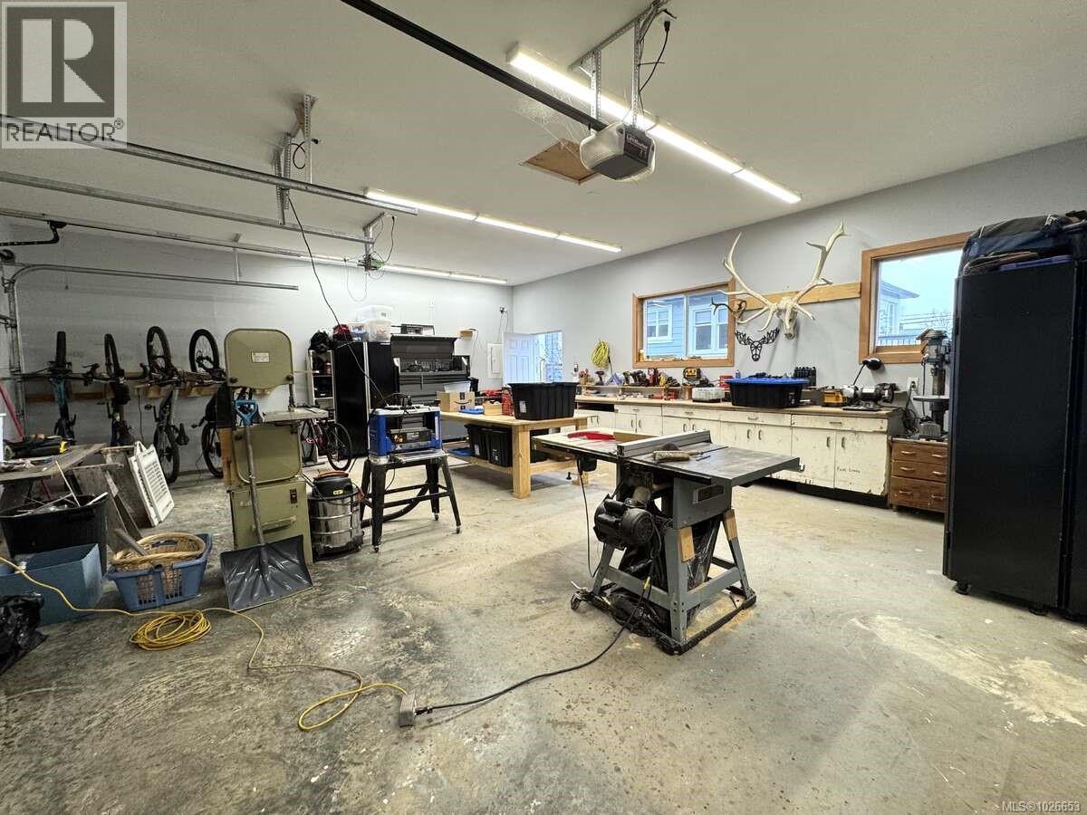 4480 Burde St, Port Alberni