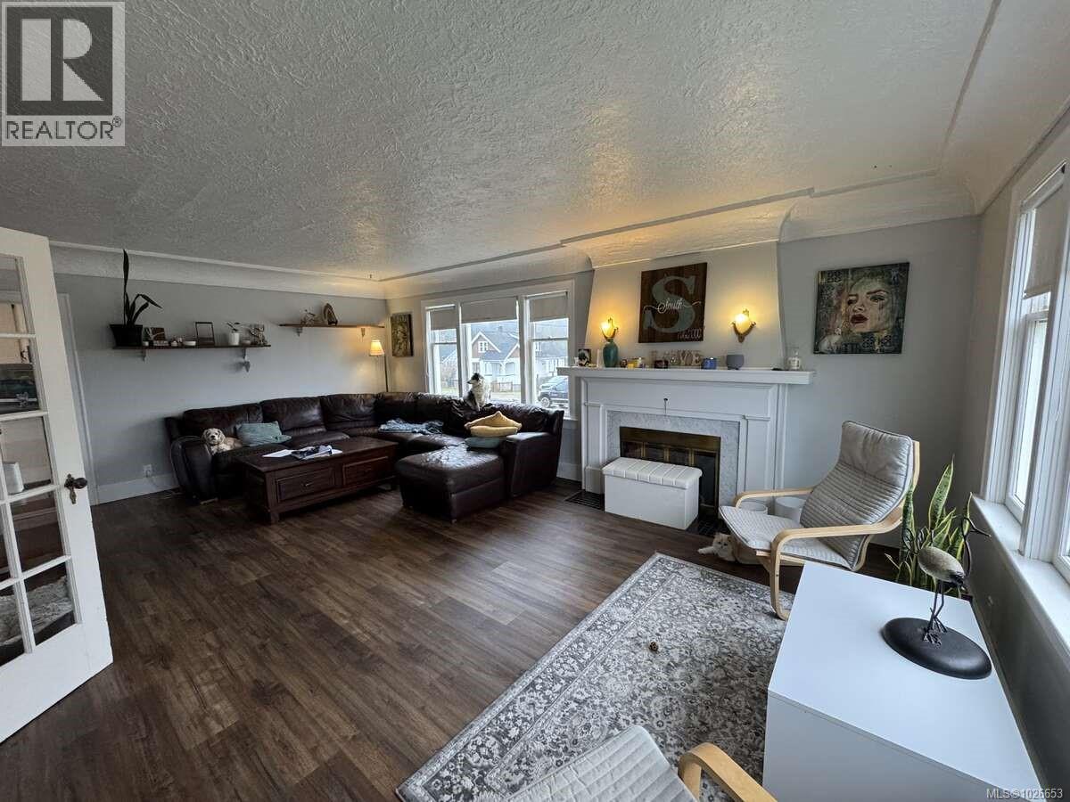 4480 Burde St, Port Alberni