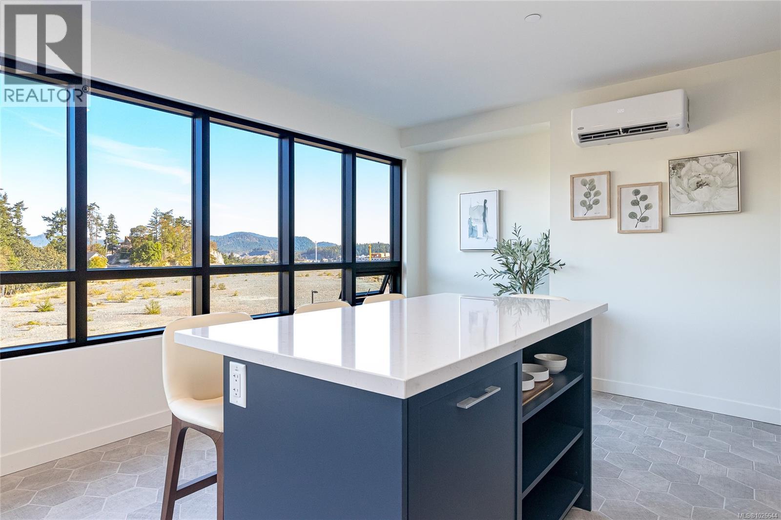 102 2390 City Gate Blvd, Langford