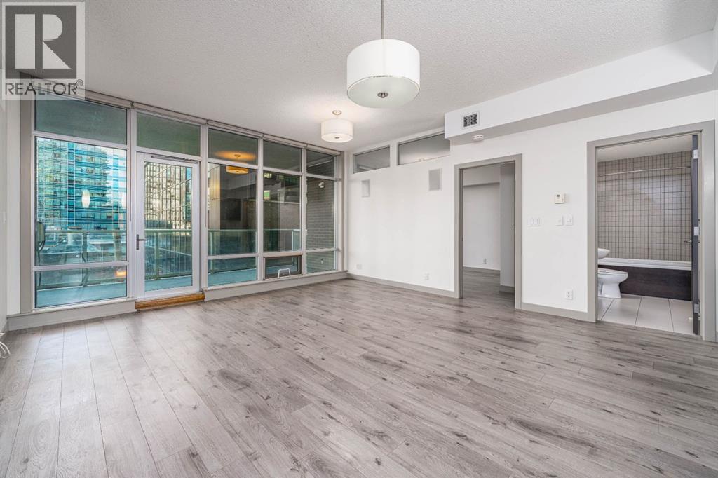 #303 530 12 AVENUE SW - 22