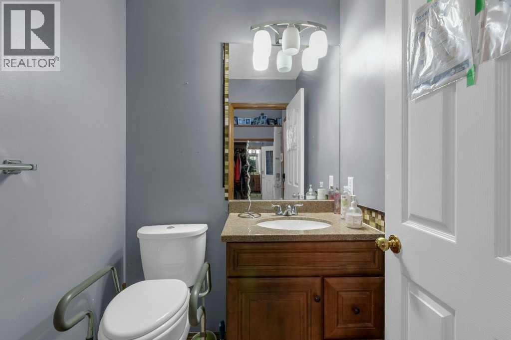 Single Family House for Sale in  Saddlecreek Way NE Saddle Ridge Calgary 