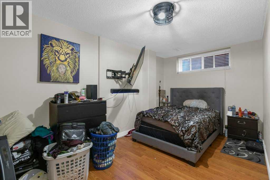 Single Family House for Sale in  Saddlecreek Way NE Saddle Ridge Calgary 