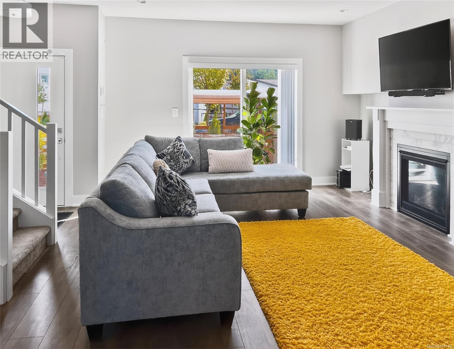  2727 Celestial Court, Langford