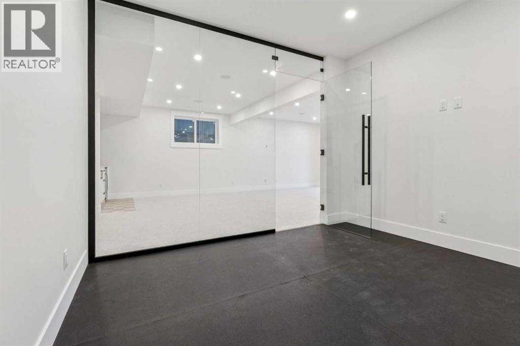 
          320 15 Street Northwest
            <br/>
            <span>Calgary</span>
            , 
            <span>AB</span>
             <span>T2N2A9</span>
         - Photo 40