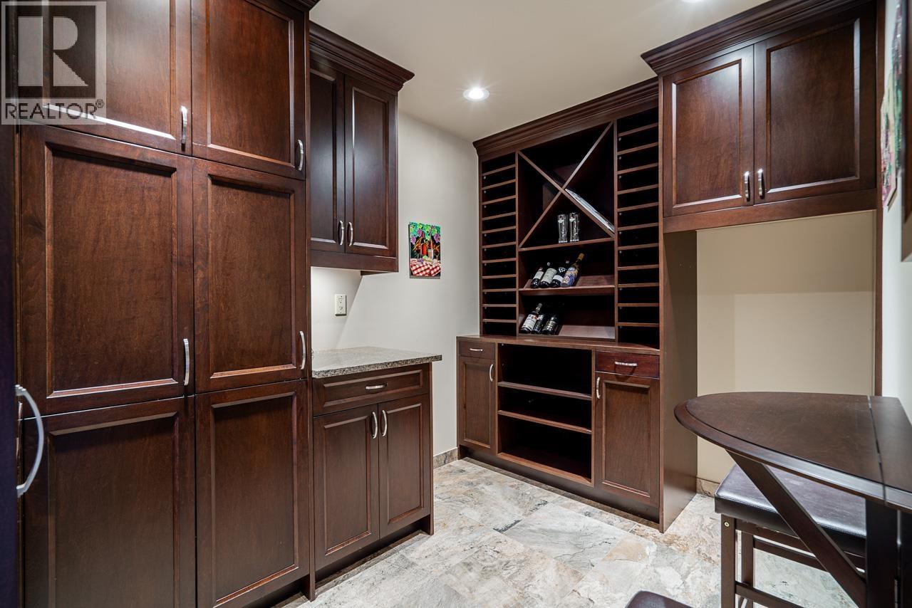 4695 MAPLERIDGE DRIVE, North Vancouver