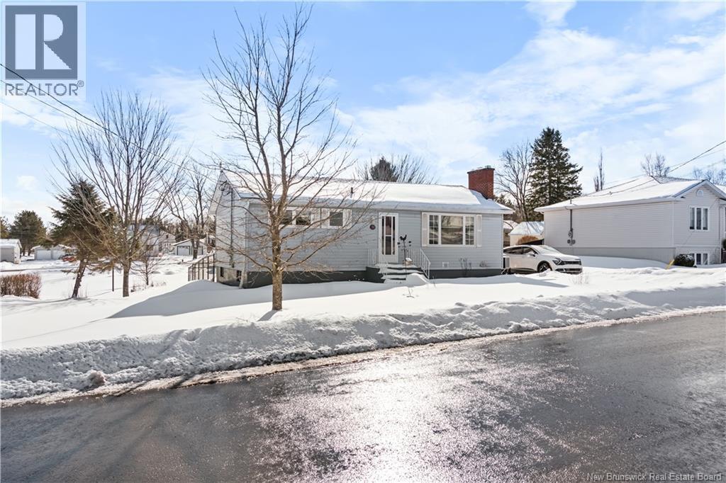 33 Manning - Photo 2 of 22, Riverview, New Brunswick