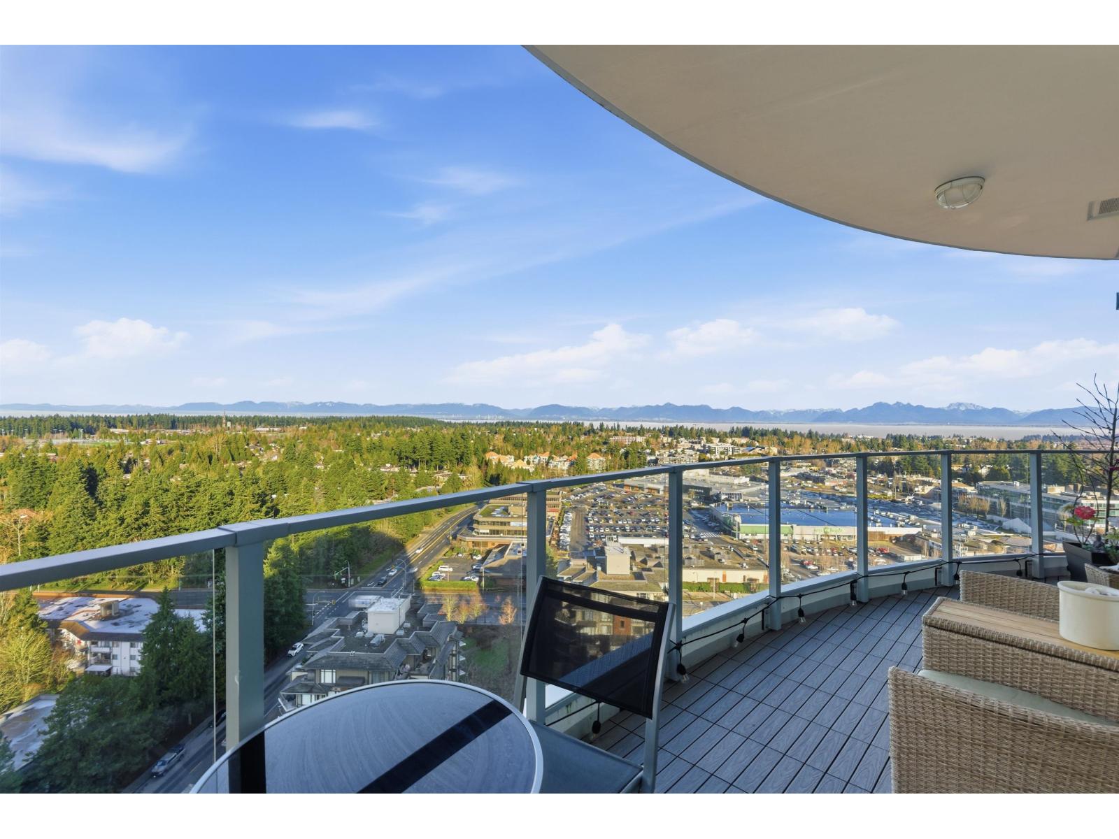 2001 1501 FOSTER STREET, White Rock