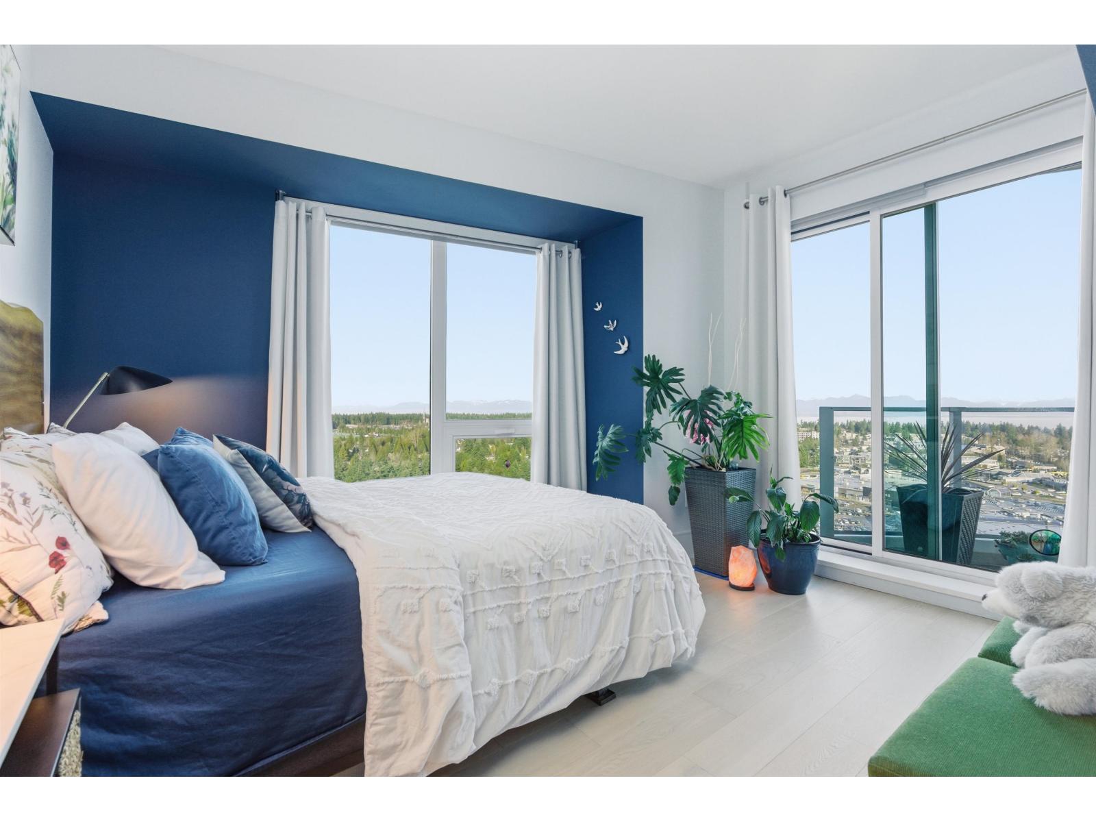 2001 1501 FOSTER STREET, White Rock