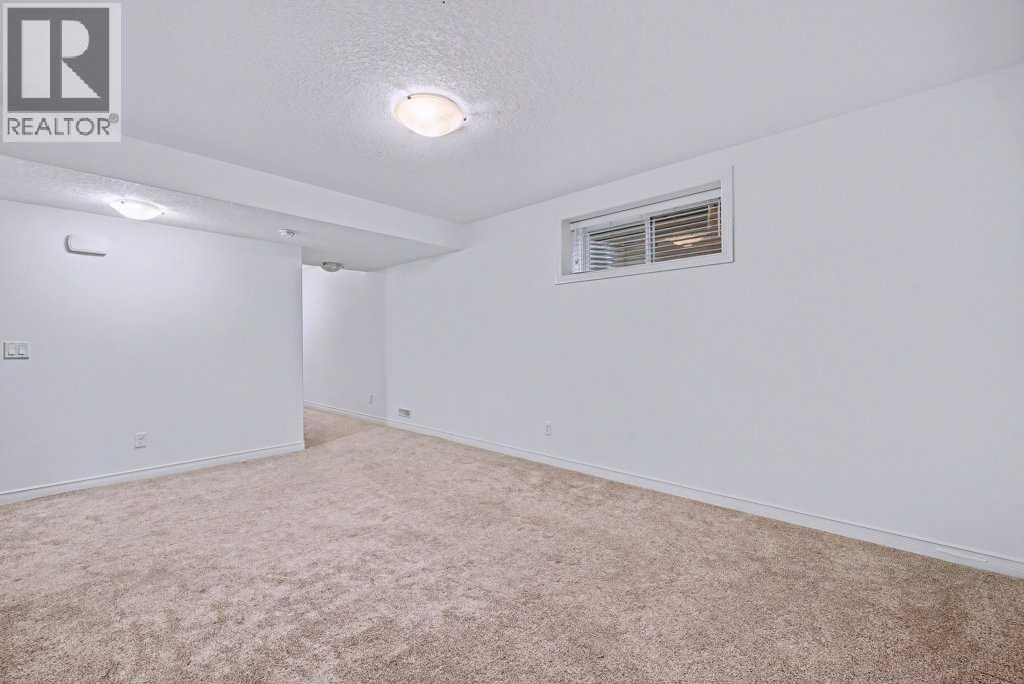 Single Family House for Sale in  Sage Hill Green NW Sage Hill Calgary 