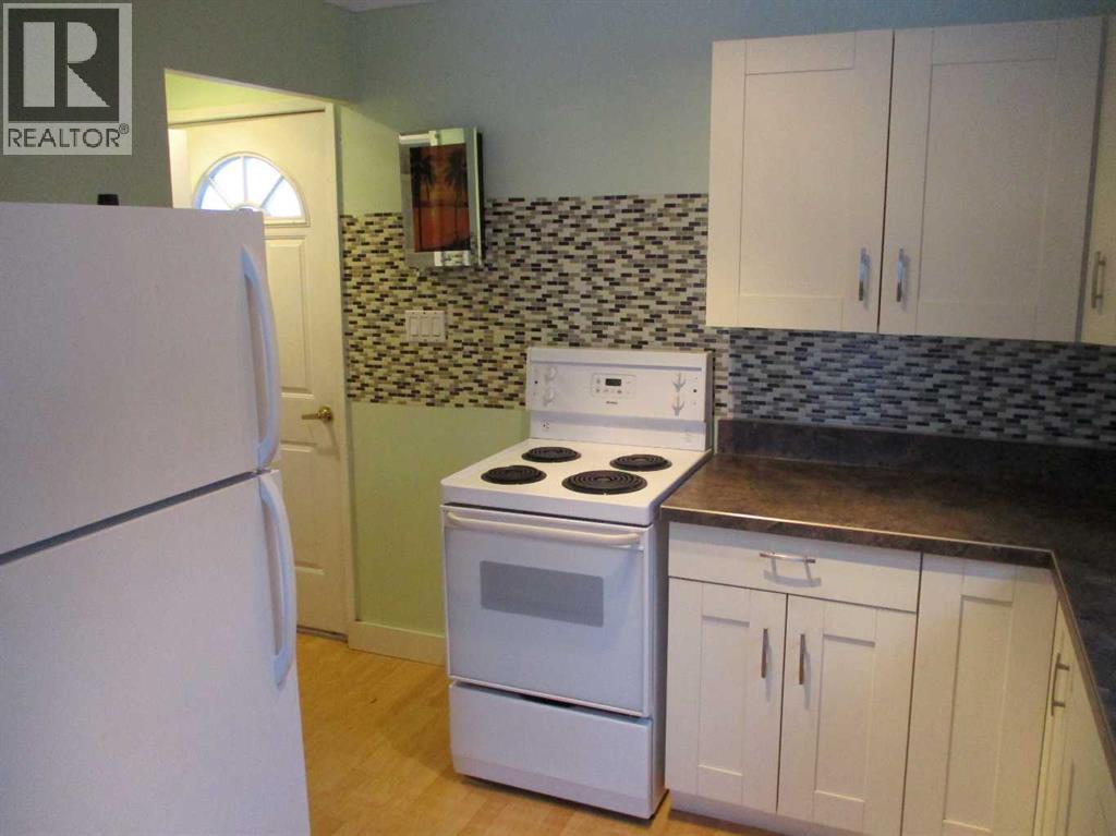 507 2nd Street NE - Photo 5 of 21, Manning, Alberta