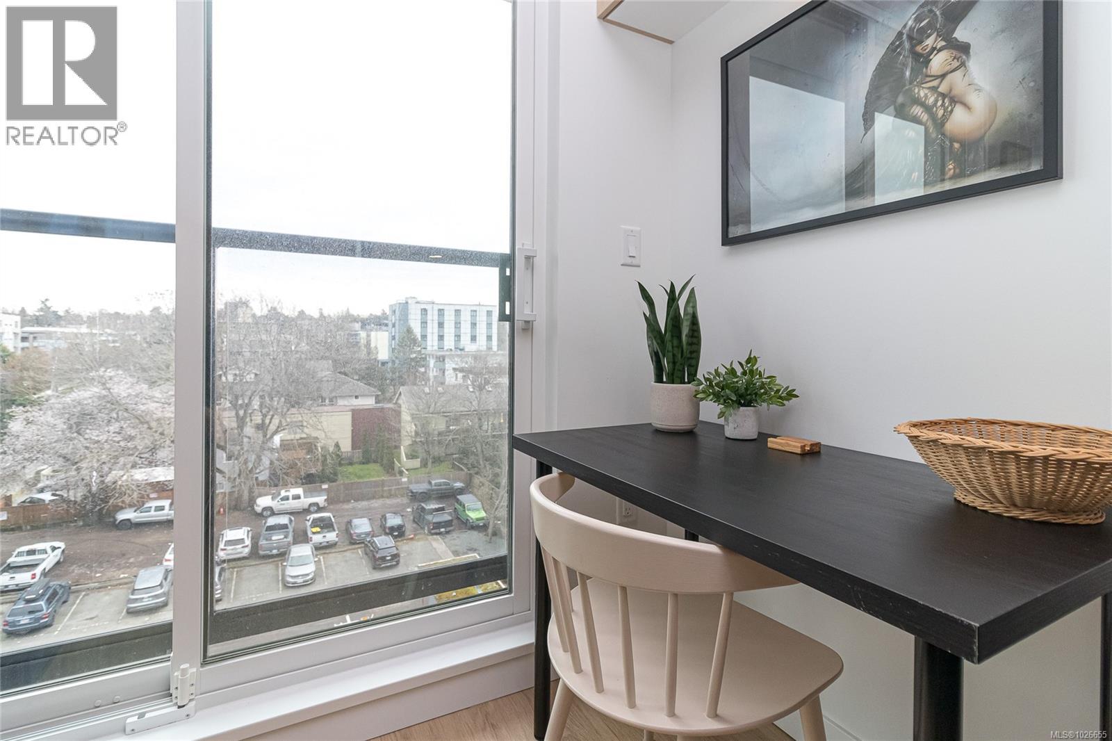 616 1115 Johnson Street, Victoria