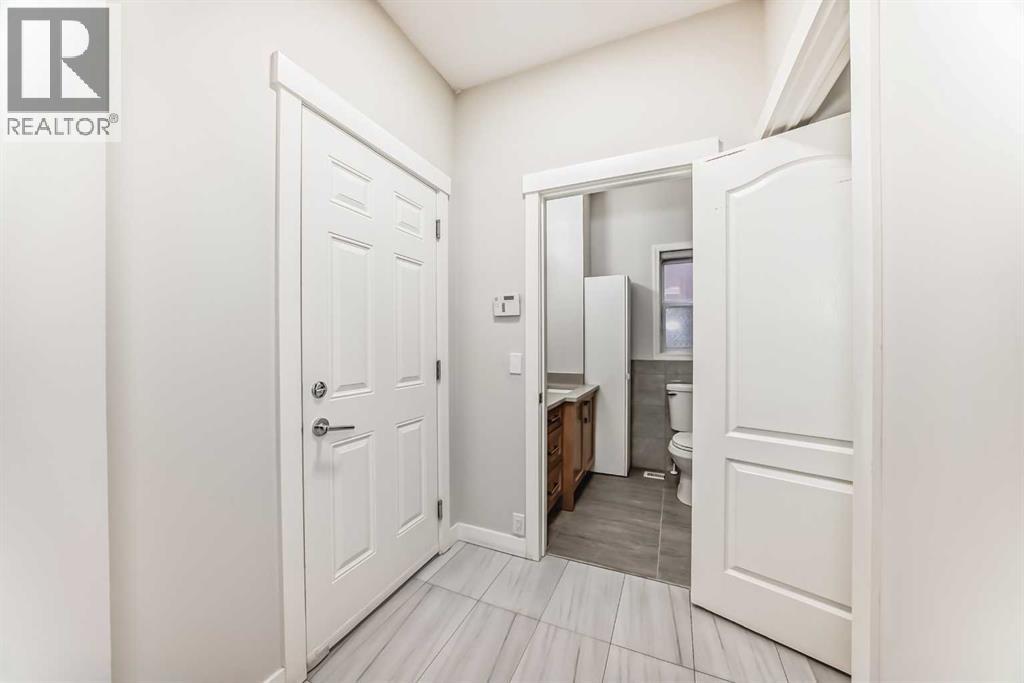 Single Family House for Sale in  Saddlecrest Crescent NE Saddle Ridge Calgary 