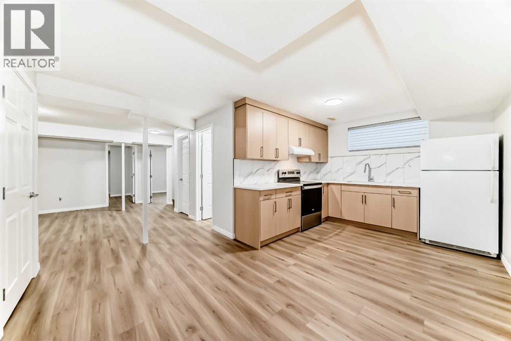 Single Family House for Sale in  Saddlecrest Crescent NE Saddle Ridge Calgary 