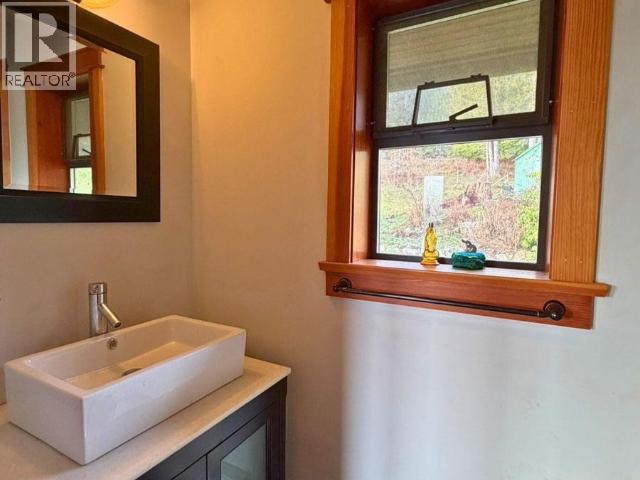 2870 D'ANGIO RD, Powell River