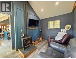 2870 D'angio Rd, Powell River, BC  Photo 29