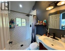 2870 D'angio Rd, Powell River, BC  Photo 35