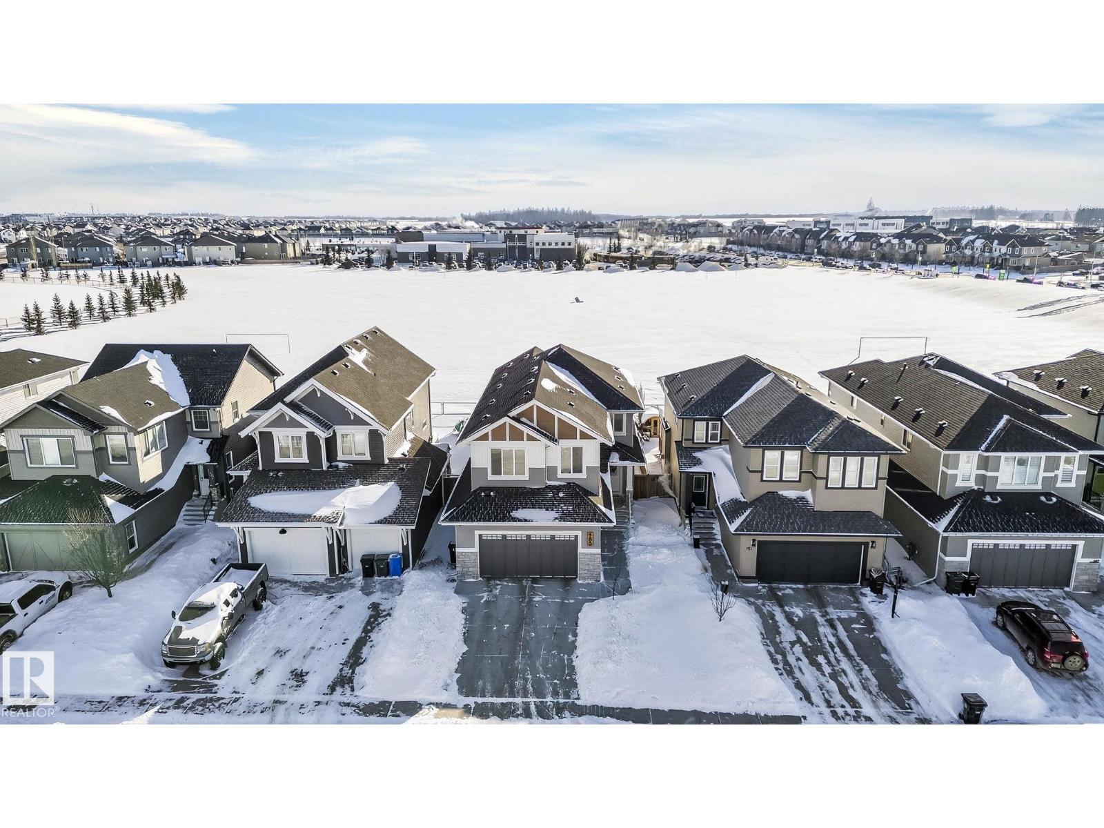 153 HENDERSON LI - Photo 3 of 66, Spruce Grove, Alberta