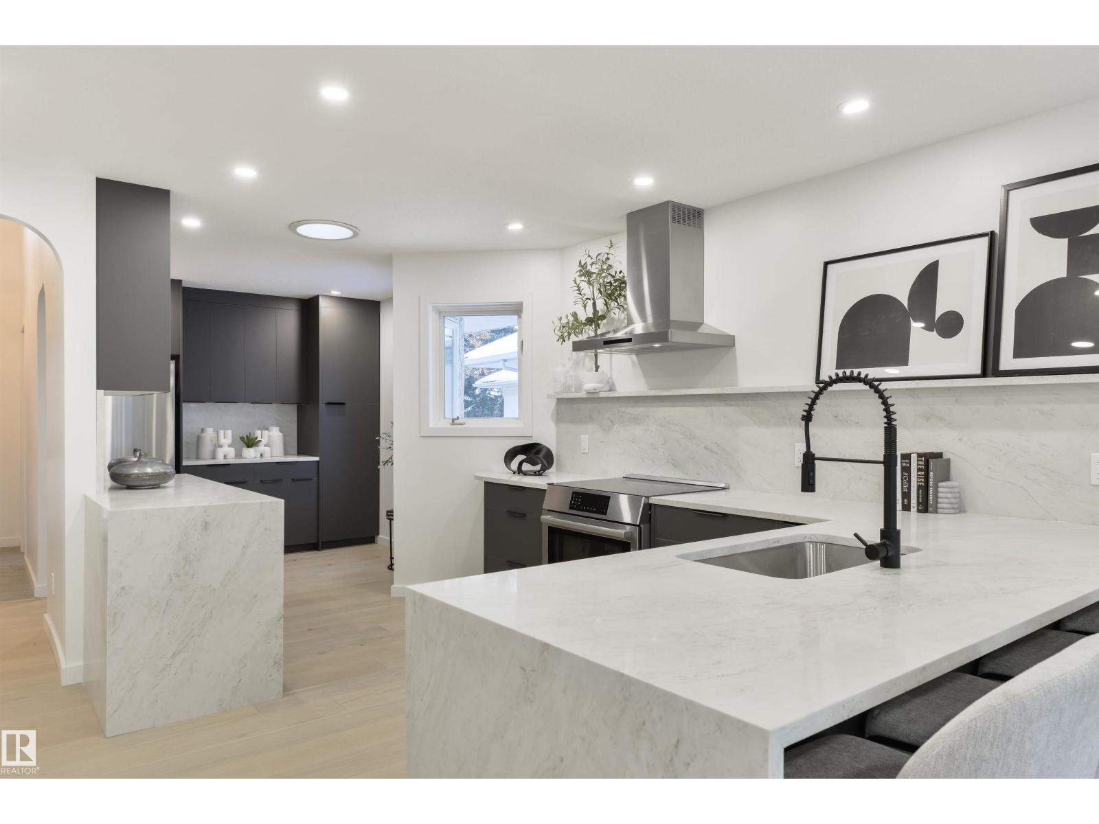 129 IRONWOOD PL NW, Edmonton